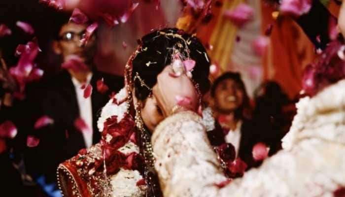 Marriage Style : Corona नंतर लोकांनी लग्नाच्या पद्धतीत केला मोठा बदल - सर्वेक्षण