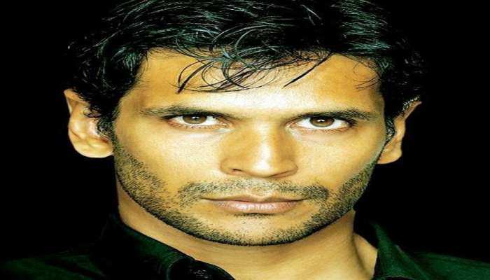 Milind Soman:  एकेकाळी होता अनेक तरुणींचा Crush, आता दिसतोय या तरुणीसोबत फोटोत