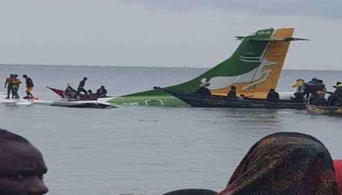 Plane Crash: टांझानियात मोठी विमान दुर्घटना, प्रवाशांसह विमान तलावात पडलं