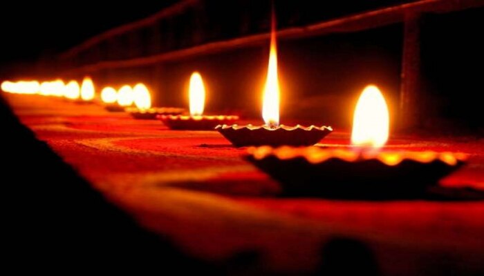 Dev Diwali 2022: नेमकी कधी आहे देव दिवाळी, आज की उद्या? पाहा का खास आहे हा दिवस 