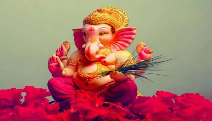 Sankashti Chaturthi 2022 : आज संकष्टी चतुर्थीला &#039;या&#039; पद्धतीने पूजा करा; जाणून घ्या शुभ मुहूर्त 