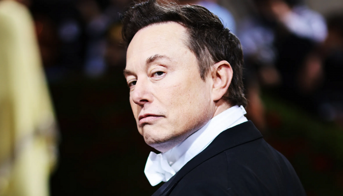 खूप झाले लाड; गप्प ऑफिसला या 80 तास काम करा, Elon Musk च्या नव्या नियमांची दहशत 