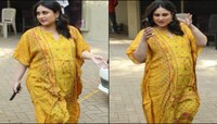 करिना कपूर तिसऱ्यांदा होणार आई? सोशल मीडियावर बेबी बंपचा फोटो व्हायरल
