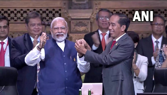 इंडोनेशियाने भारताला सोपवले G20 चे अध्यक्षपद, PM मोदी झाले भावूक