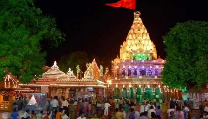 देशाच्या &#039;या&#039; मंदिरात नेता आणि मंत्री थांबायला घाबरतात, कारण ऐकून तुम्हीही व्हाल आश्चर्यचकित