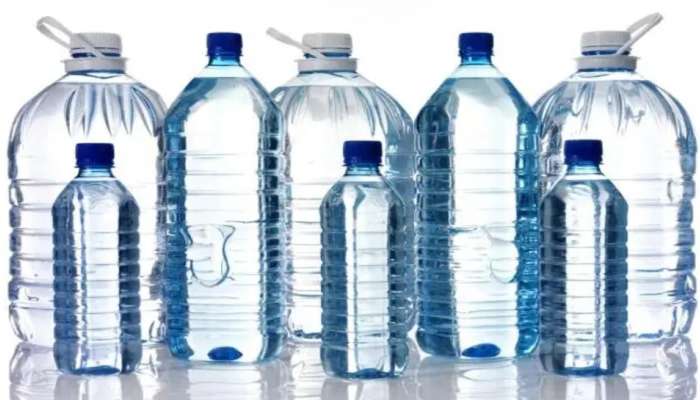 तुम्हाला माहिती का पाण्याच्या बाटल्यांवर रेषा का असतात... जाणून घ्या!