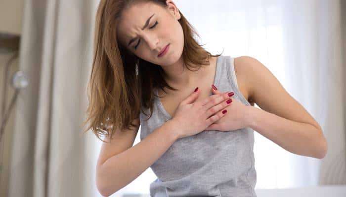 Heart Attack : हृदयविकाराचा झटका येण्याच्या 4 आठवडे आधी मिळतात हे संकेत, या 10 गोष्टींकडे करु नका दुर्लक्ष 