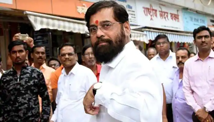 मुख्यमंत्री एकनाथ शिंदे यांच्याकडून नागरिकांना मोठं वचन; सर्वांसमक्ष म्हणाले... 