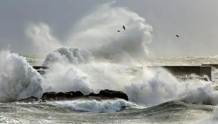 Tsunami Alert : पुन्हा त्सुनामी येणार! थरकाप उडवणाऱ्या भूकंपानंतर &#039;या&#039; भागावर आणखी मोठं संकट 