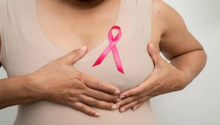 Breast Cancer : &#039;ही&#039; लक्षणं दिसल्यास लगेच करून घ्या ब्रेस्ट कॅन्सरची तपासणी