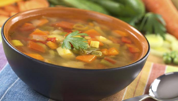 Health Tips : हिवाळ्यात 'हे' Soup तुमच्या आरोग्याची घेईल काळजी, जाणून घ्या रेसिपी