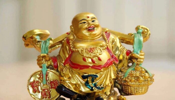 Laughing Buddha कोण होते, त्यांची मूर्ती घरांमध्ये का ठेवली जाते आणि तिचा वास्तुशी कसा संबंध, जाणून घ्या एका क्लिकवर 