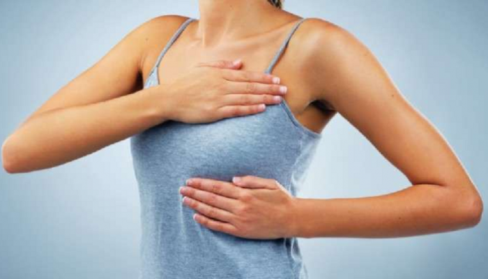 तुम्हालाही सुडौल Breast हवे असतील तर 'हे' व्यायाम दररोज करा