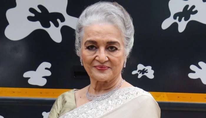 लग्नातील Western Outfit वर संतापल्या Asha Parekh म्हणाल्या, 'लठ्ठ असो किंवा काहीही, महिला या...'