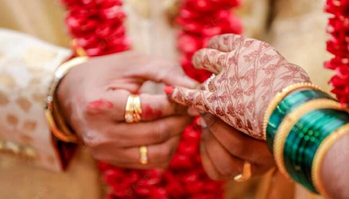 Indian Wedding : तुम्ही लग्नाआधी डाएटिंगचा विचार करत असाल तर &#039;या&#039; चुका अजिबात करु नका