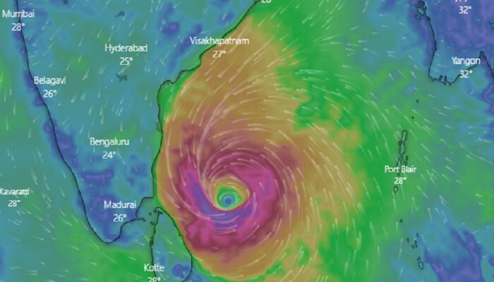 Cyclone Updates : चक्रिवादळाच्या भीतीपोटी शाळांना सुट्टी; पाहा महाराष्ट्रात काय परिस्थिती 