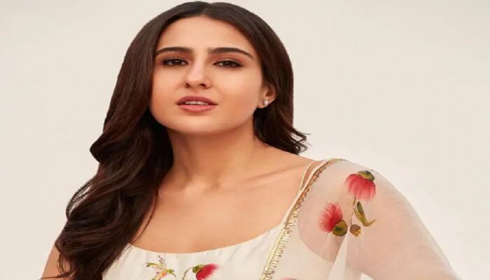 Sara Ali Khan चा महागड्या गाडीतून नाही, तर लोकल ट्रेनमधून प्रवास 