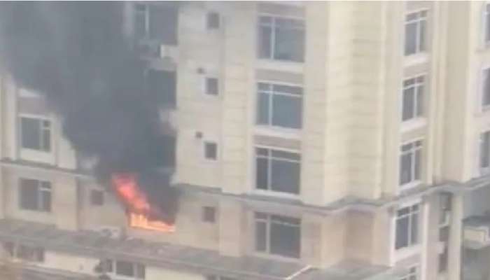 Breaking News : काबूलच्या हॉटेलमध्ये मुंबईतील 26/11 सारखा भ्याड हल्ला;  जीव वाचवण्यासाठी लोकांच्या खिडकीतून उड्या