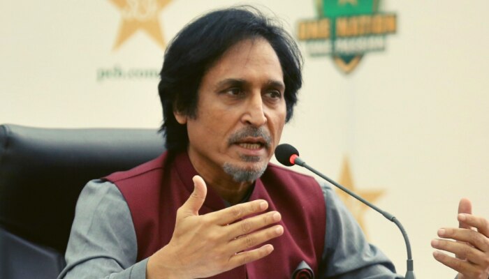 PCB : पाकिस्तान क्रिकेट बोर्डाचा धक्कादायक निर्णय, Ramiz Raja यांना &#039;नारळ&#039; 