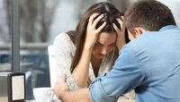 हे असं असतं Live-in-Relationship?  girlfriend नं झोपेतून उठवलं म्हणून पार्टनरने चक्क