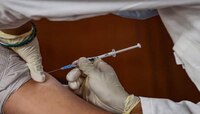 Corona Update : कोरोनाच्या BF.7 सब व्हेरिएंटवर जुनी लस किती प्रभावी