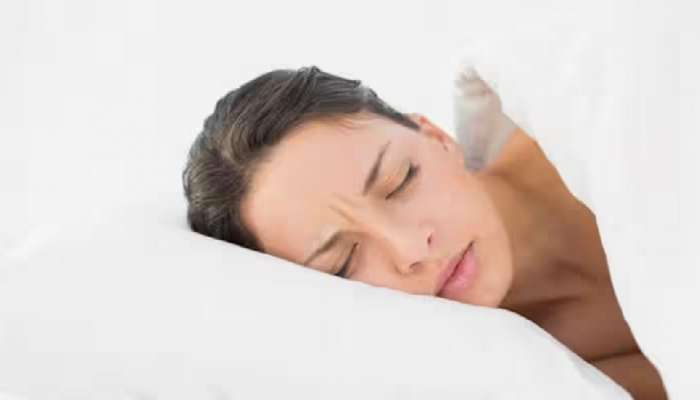 Sleep Deprivation: &#039;या&#039; वयानंतर तुमची झोप होईल कमी? जाणून घ्या कारण... 
