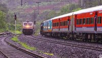 भयानक योगायोग! ज्या ट्रेनखाली बहिणीचा मृतदेह सापडला त्याच ट्रेनमध्ये भाऊ झोपला होता