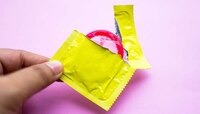 Free Condom :  मेडिकलमधून फुकट कंडोम घेऊन जा; 18 ते 25 वयोगटातील तरुणांसाठी योजना