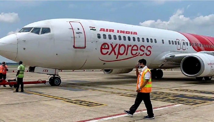 मद्यधुंद प्रवाशाने महिलेच्या अंगावर केली लघुशंका, Air India च्या विमानातला धक्कादायक प्रकार