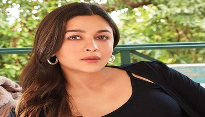 'वडा-पाव किंवा भजी लावा, पण माझ्या लेकीचा फोटो नको...', Alia Bhatt ची पापाराझींकडे मोठी मागणी