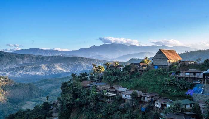 Two nation village : एका गावात दोन देश; जेवतात भारतात आणि झोपतात म्यानमारमध्ये, नेमकं काय आहे वैशिष्ट्य...