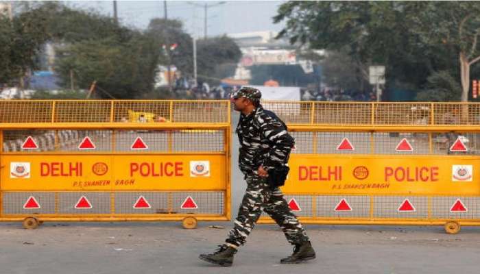 Delhi Crime : तरुणाला घरी नेले आणि... अटक केलेल्या दहशतावाद्यांचे कृत्य ऐकून पोलिसांच्या पायाखालची जमिनच सरकली