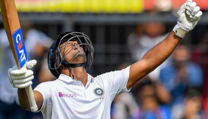 Mayank Agarwal : शुभमननंतर टीम इंडियाच्या आणखी एका सलामीवीराने ठोकलं द्विशतक, निवड समितीचं वेधलं लक्ष! 