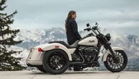 Harley Davidson ने आणली 3 चाकांची जबरदस्त बाईक, किंमत  इतकी की टॉप मॉडेल Scorpio खरे