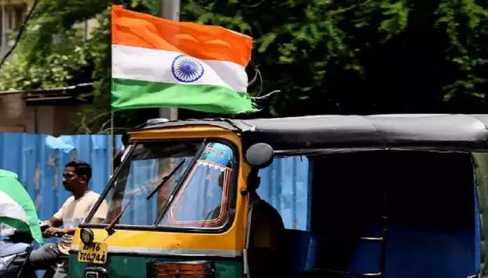 Flag Code Of India: वाहनांवर तिरंगा लावणे पडू शकते महागात, जाणून घ्या नियम
