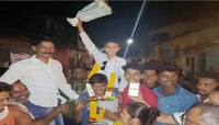 मला आमदार झाल्यासारखं वाटतंय! सातवीतल्या पठ्ठ्याला लागला मोठा जॉकपॉट...