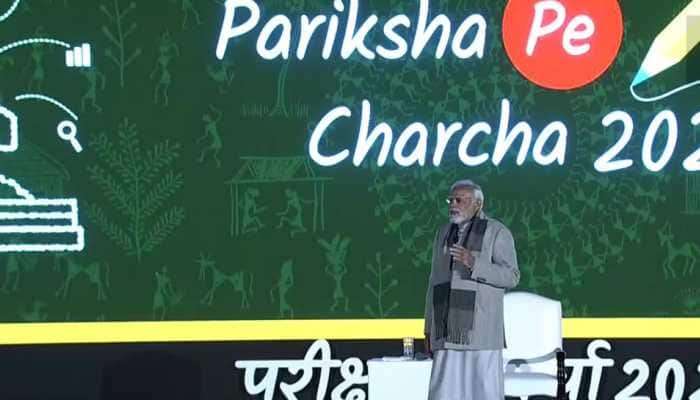 Pariksha Pe Charcha : PM मोदी यांनी साधला विद्यार्थ्यांशी संवाद, मुलांना गुरुमंत्र देताना पालकांना दिला &#039;हा&#039; सल्ला