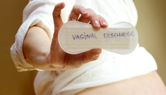 White discharge : सतत Vaginal Discharge होतोय? &#039;ही&#039; असू शकतात यामागची कारणं