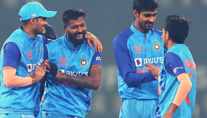 IND vs NZ 2nd T20: जिंकलो रे... टीम इंडियाने लाज राखली; अटीतटीच्या सामन्यात पांड्याची स्मार्ट कॅप्टन्सी!