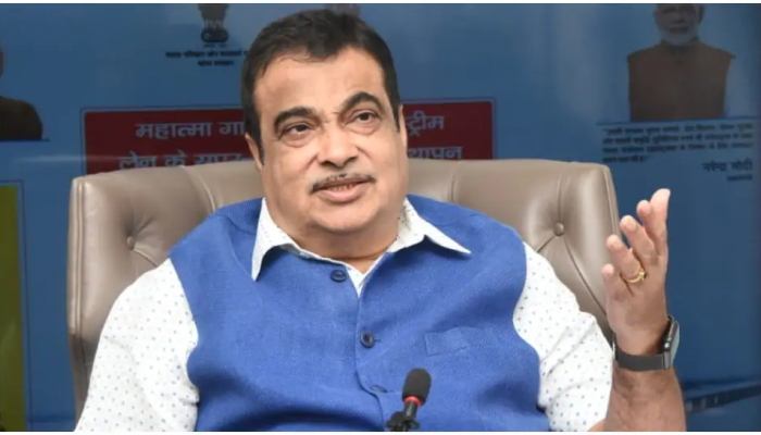 Vehicle Scrappage Policy : 1 एप्रिलपासून देशातील रस्त्यांवरून गायब होणार 'ही' वाहनं; नितीन गडकरींची घोषणा
