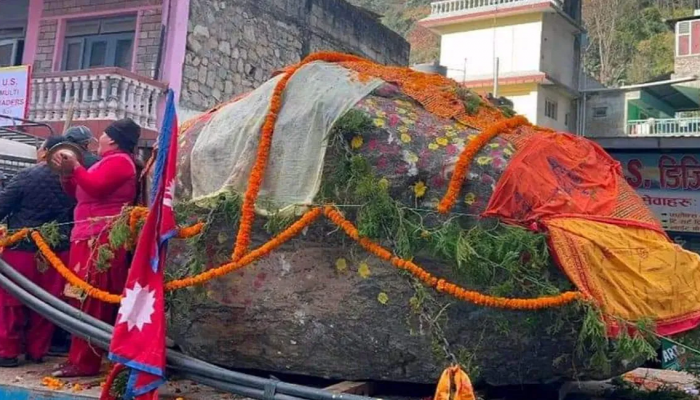 Ram Mandir : 'त्या' 6 लाख वर्षांपूर्वीच्याच शाळीग्राम खडकातूनच का साकारणार प्रभू रामाची मूर्ती? 