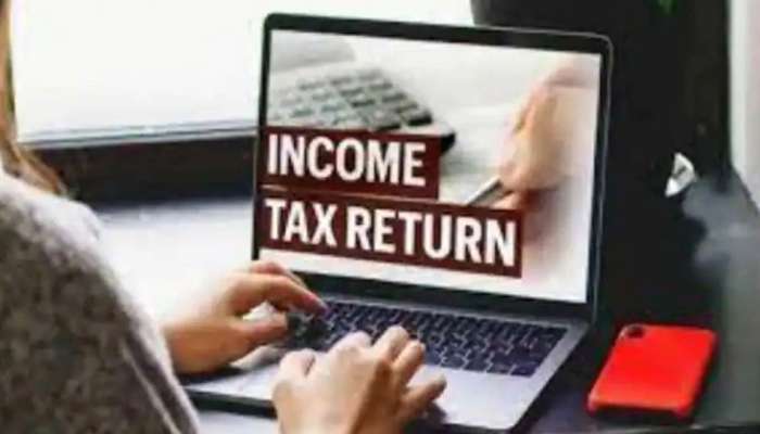 New vs Old Income Tax Regime :  नवीन आणि जुन्या करप्रणातील नेमका काय फरक, जाणून घ्या फायदे - तोटे