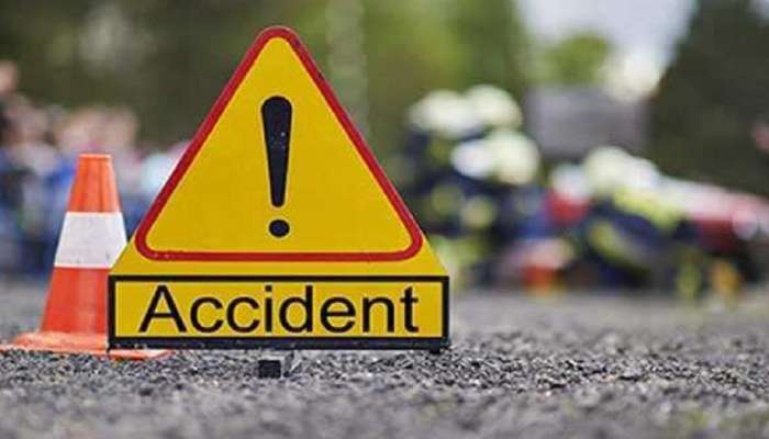 Beed Accident : कार आणि दुचाकीचा भीषण अपघात, तिघांचा जागीच मृत्यू 
