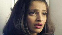 Sonam Kapoor Acused : त्याने माझी छाती पकडली आणि...सोनम कपूरसोबत लैंगिक छळ... स्वतः 