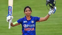 Cricket : रोहित-विराटलाही जमलं नाही, टी20 क्रिकेटमध्ये हरमनप्रीतच्या नावावर विक्रम