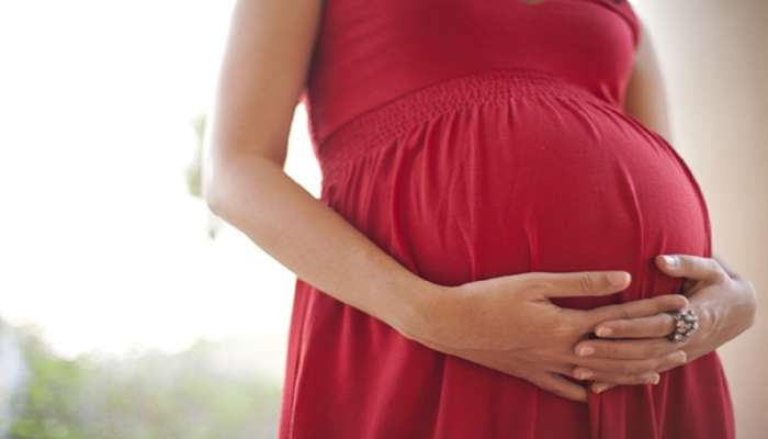 Pregnancy Tips : सिझेरियन टाळायचंय आणि नॉर्मल डिलिव्हरी हवीये ? 7 व्या महिन्यात करा ही कामं