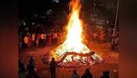  यंदा होळीवर भद्राची सावली? होळी दहनाच्या वेळी 'हे' नियम लक्षात ठेवा अन्यथा...