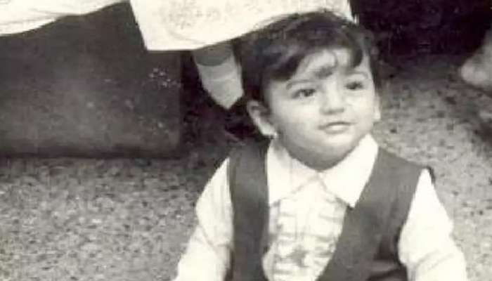 Guess Who: फोटोतला 'हा' चिमुकला आज आहे बॉलिवूडचा टॉप अ‍ॅक्शन हिरो, तुम्ही ओळखलंत का?