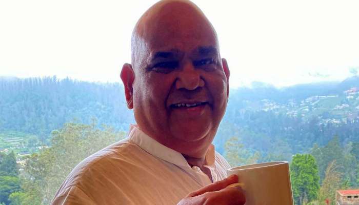 ...आणि कारमध्ये Satish Kaushik यांनी घेतला अखेरचा श्वास; 'त्या' रात्रीचा संपूर्ण घटनाक्रम समोर