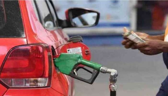 Petrol Diesel Price:  भारतात पेट्रोल-डिझेल 15 रुपयांनी स्वस्त होणार! क्रूड ऑइलच्या दरात मोठी घसरण